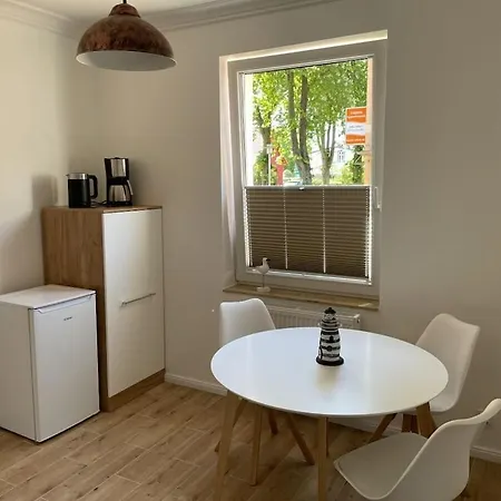 Semesterbostad Haus Anna 3 *